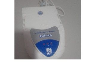 ESTABILIZADOR TENSIÓN USADO.